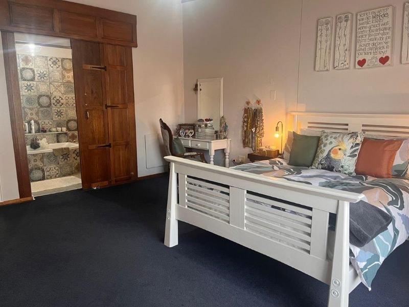 4 Bedroom Property for Sale in Ladybrand Free State